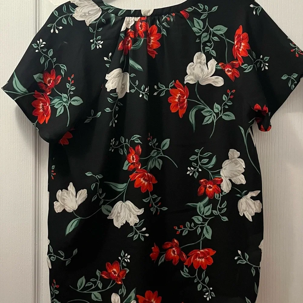 Old Navy Black Floral Split-Neck Blouse with Red & White Flowers - Picture 2 of 3